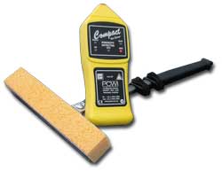 Compact Wet Sponge Pinhole Detector